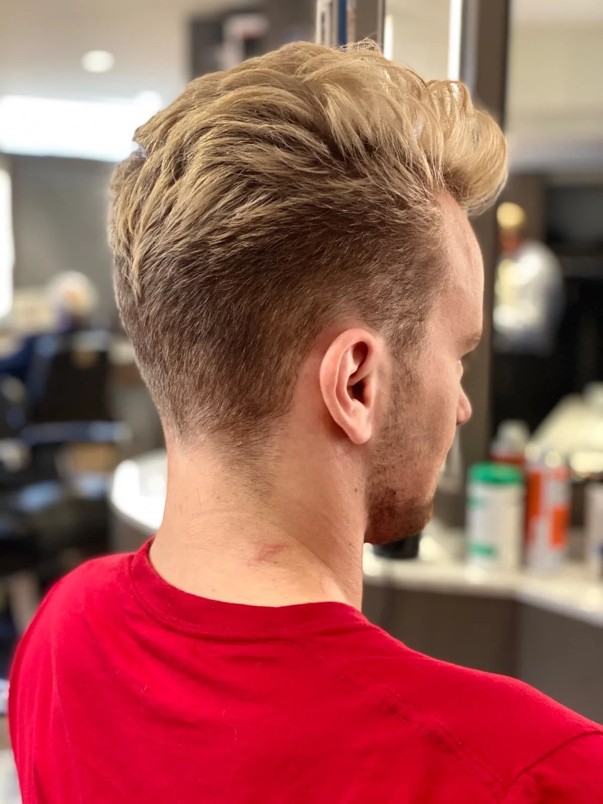 Taille de barbe élégante et soignée